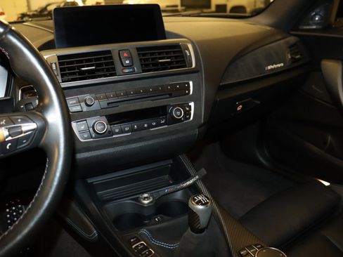 Used 2017 BMW M2 RWD image 38