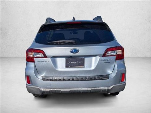 Used 2016 Subaru Outback 3.6R Limited image 7