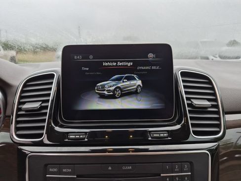 Used 2018 Mercedes-Benz GLE 350 4MATIC image 40