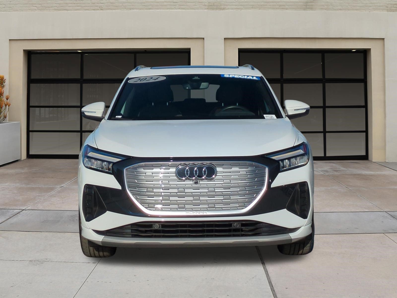 Used 2024 Audi Q4 e-tron Premium Plus w/ Premium Plus RWD image 6