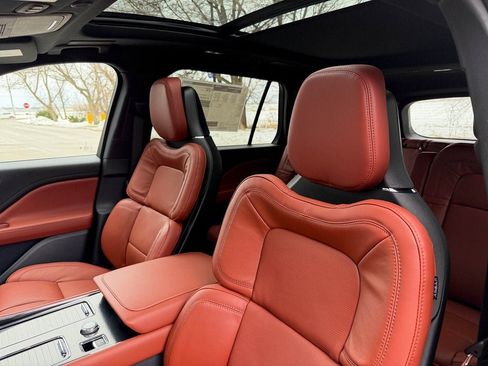 New 2026 Lincoln Aviator Reserve image 10