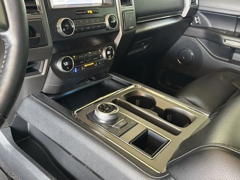 Used 2021 Ford Expedition XLT RWD image 21