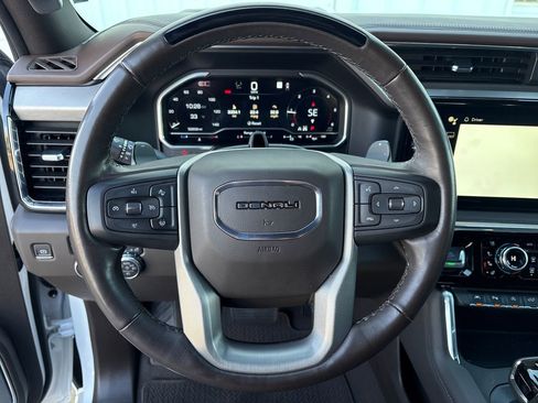 Certified 2024 GMC Sierra 1500 Denali image 22