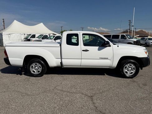 Used 2013 Toyota Tacoma 2WD Access Cab image 4