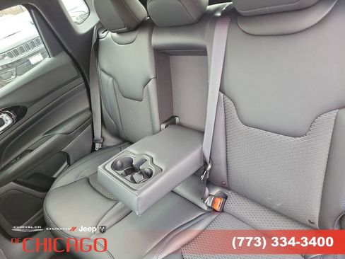 New 2026 Jeep Compass Latitude image 10