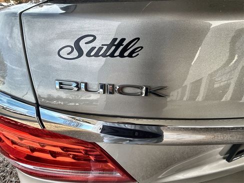 Used 2014 Buick LaCrosse Leather w/ Driver Confidence Package image 31