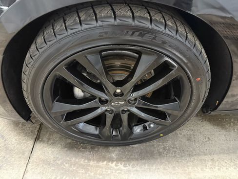 Used 2024 Chevrolet Malibu LT w/ Midnight Edition image 33