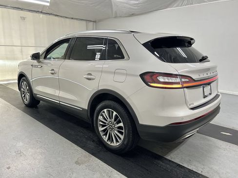 Used 2022 Lincoln Nautilus Reserve AWD/4WD image 7