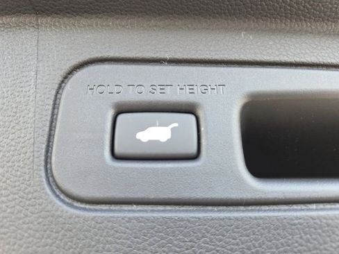 New 2026 Honda Pilot Touring image 19