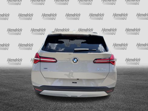 Used 2026 BMW X3 xDrive30i w/ Premium Package AWD/4WD image 8