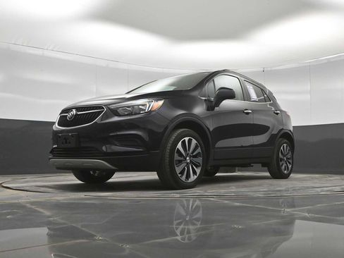Used 2022 Buick Encore Preferred w/ Safety Package II AWD/4WD image 33