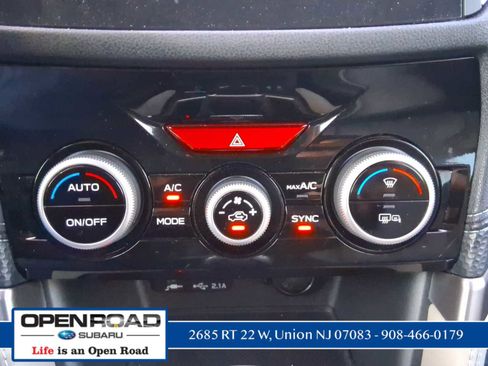 Used 2023 Subaru Forester Limited image 20