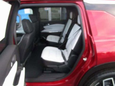 New 2026 Chevrolet Traverse High Country image 20