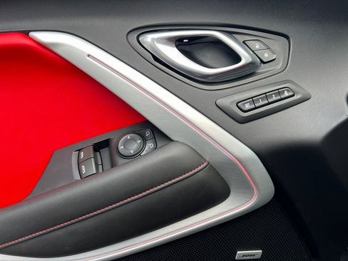 Used 2019 Chevrolet Camaro SS image 20