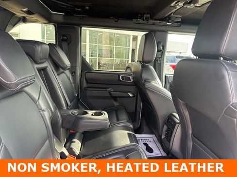 Used 2025 Ford Bronco Outer Banks image 2