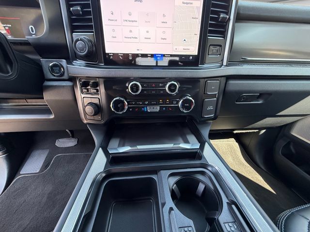 Used 2026 Ford F450 Platinum AWD/4WD image 12