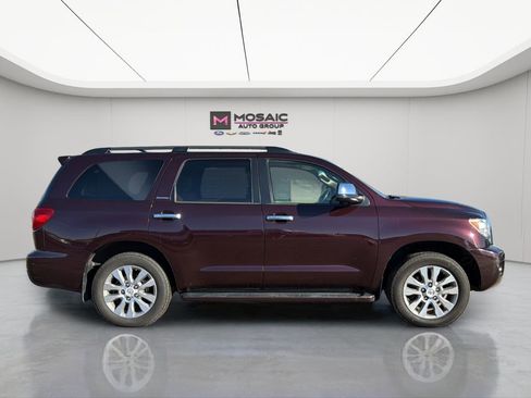 Used 2014 Toyota Sequoia Limited image 9