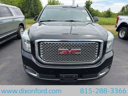 Used 2017 GMC Yukon Denali w/ Open Road Package AWD/4WD image 9