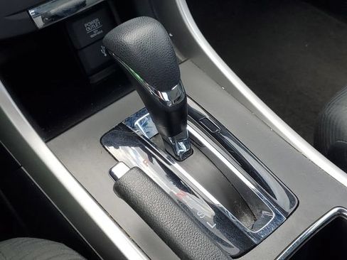 Used 2015 Honda Accord LX image 20