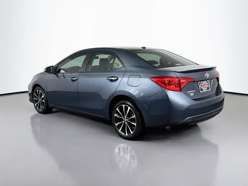 Used 2017 Toyota Corolla XSE FWD image 7