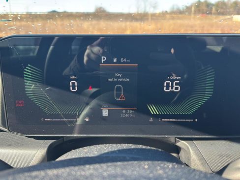 Used 2025 Kia K4 LXS image 16