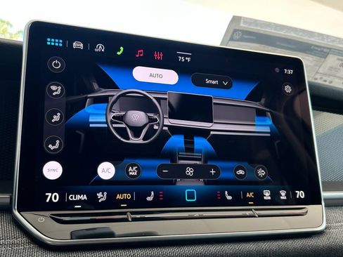 New 2026 Volkswagen Tiguan S FWD image 25