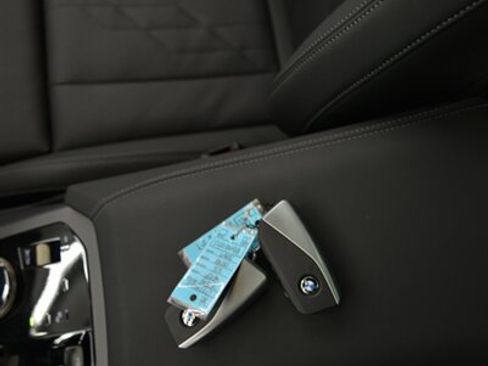 Used 2025 BMW X3 xDrive30i w/ Premium Package image 34