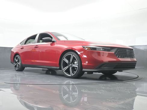 Used 2024 Honda Accord Sport image 64