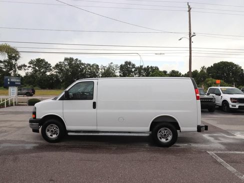 Used 2025 GMC Savana 2500 w/ Driver Convenience Package RWD image 8