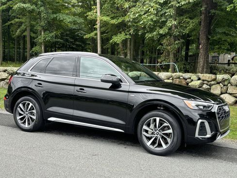 Used 2023 Audi Q5 2.0T Premium w/ Convenience Package AWD/4WD image 19