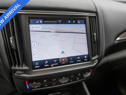 Used 2022 Maserati Levante GT AWD/4WD image 24