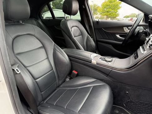 Used 2020 Mercedes-Benz C 300 4MATIC Sedan image 25
