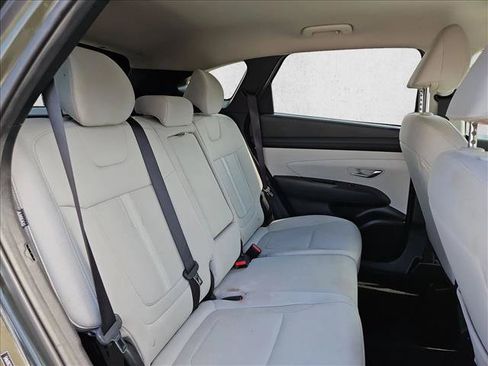 Used 2025 Hyundai Tucson SEL AWD/4WD image 14