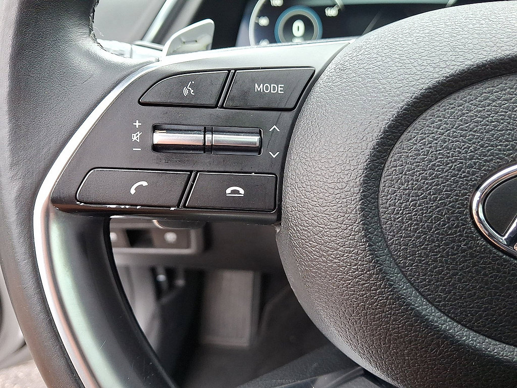 Used 2020 Hyundai Sonata Limited FWD image 17