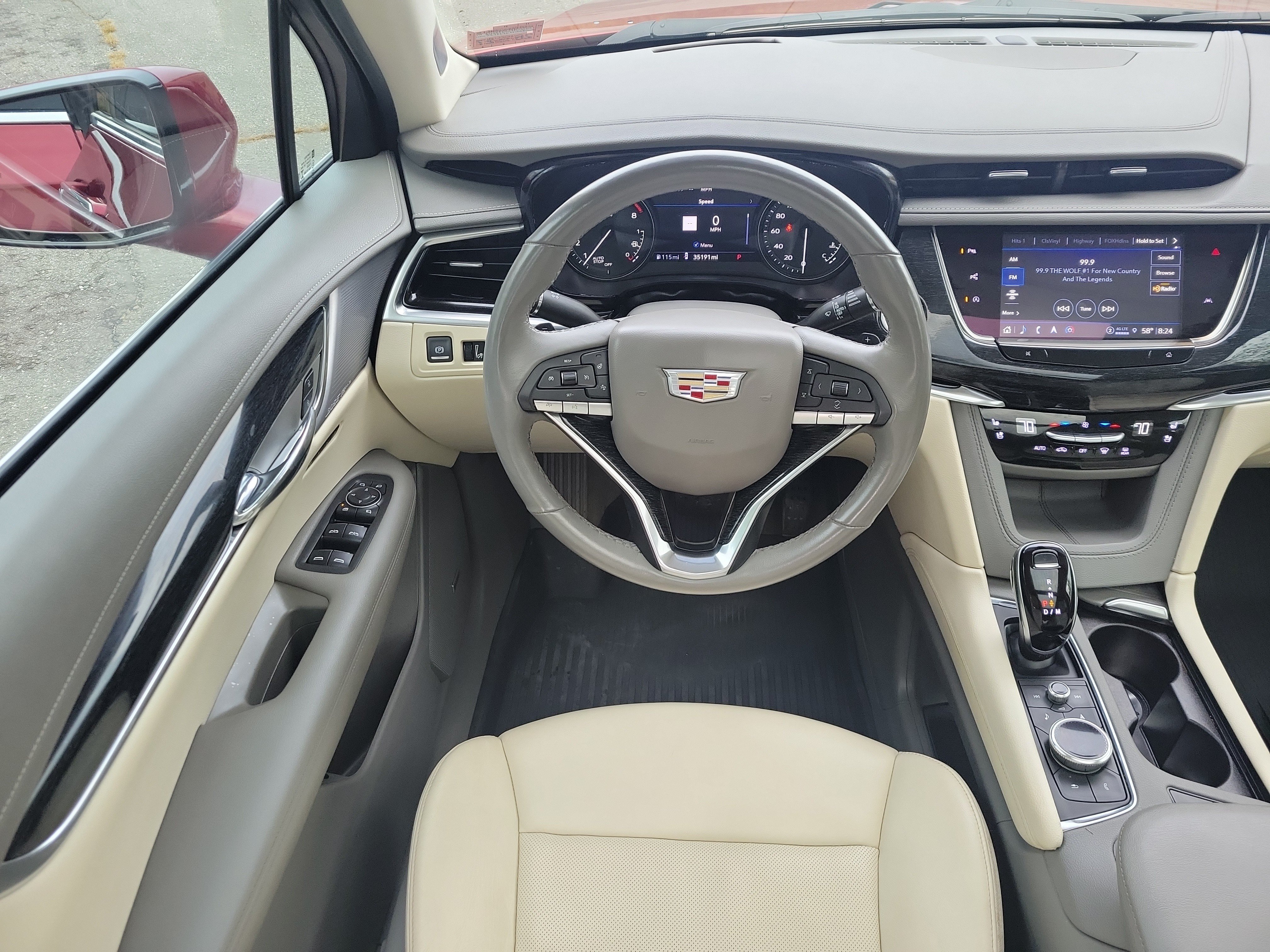 Certified 2022 Cadillac XT6 Premium Luxury w/ Technology Package AWD/4WD image 20