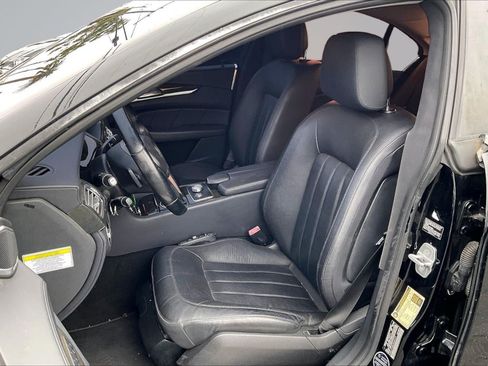 Used 2013 Mercedes-Benz CLS 550 image 25
