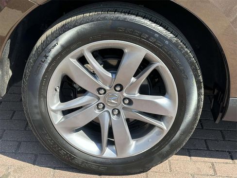 Used 2019 Acura RDX AWD w/ Advance Package image 29