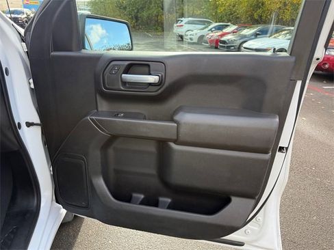 Used 2019 Chevrolet Silverado 1500 Custom image 17