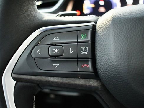 New 2025 Jeep Grand Cherokee Limited w/ Trailer Tow Package image 18