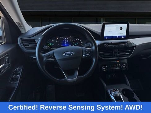 Certified 2021 Ford Escape SE image 12