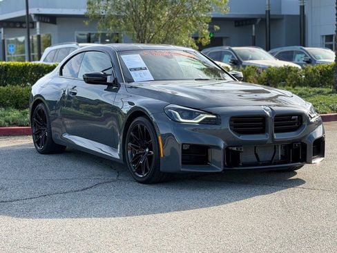 Used 2025 BMW M2 w/ Lighting Package image 6