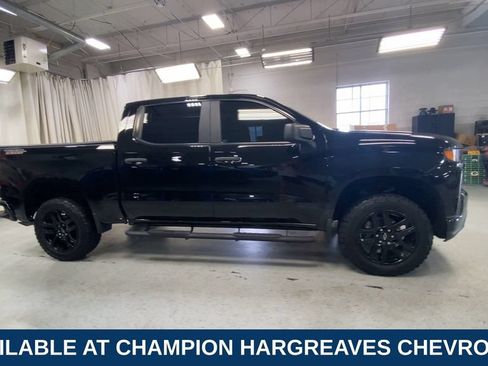 Used 2022 Chevrolet Silverado 1500 Custom Trail Boss AWD/4WD image 2