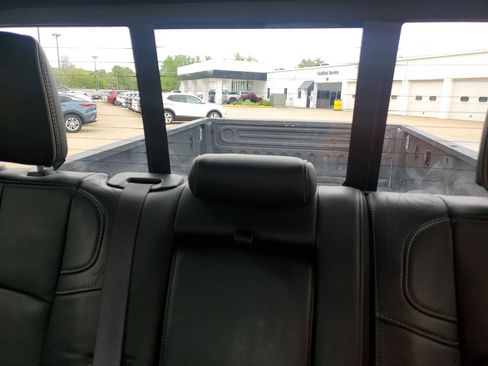 Used 2021 RAM 2500 Limited image 14