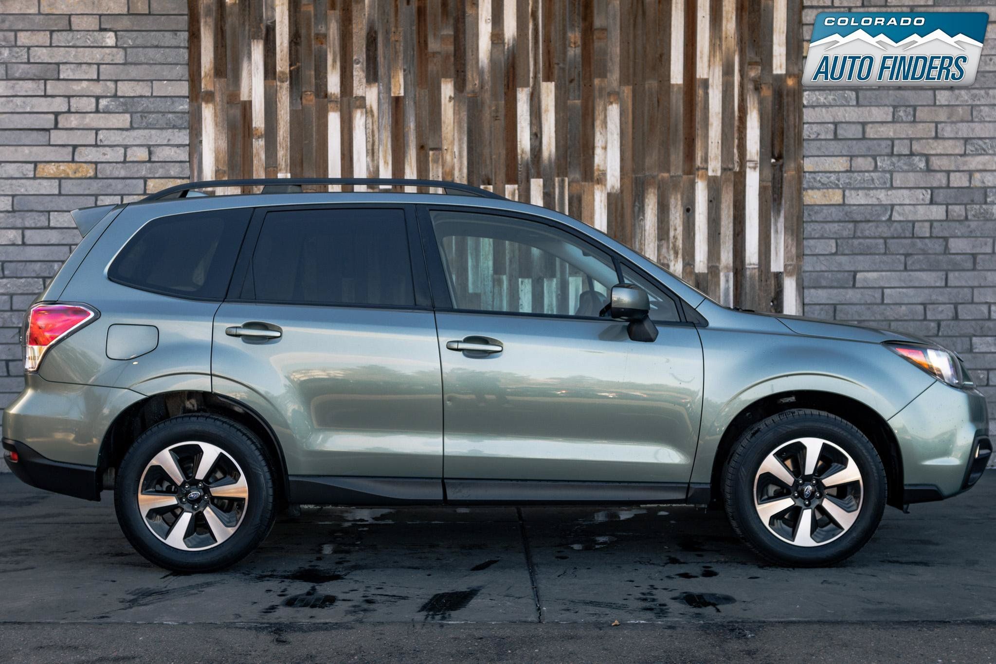 Used 2017 Subaru Forester 2.5i Premium w/ All-Weather Package AWD/4WD image 7