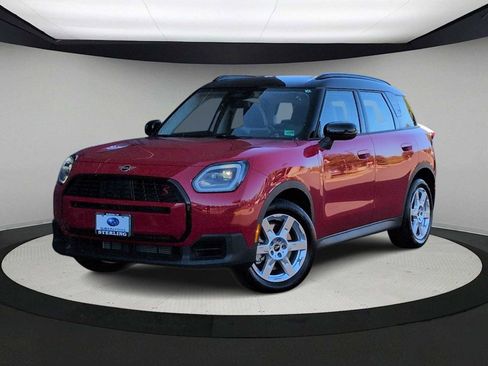 Used 2025 MINI Cooper Countryman S image 1