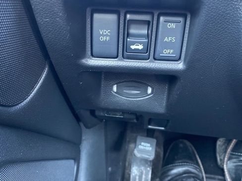 Used 2009 INFINITI G37 Sport w/ Premium Pkg image 31