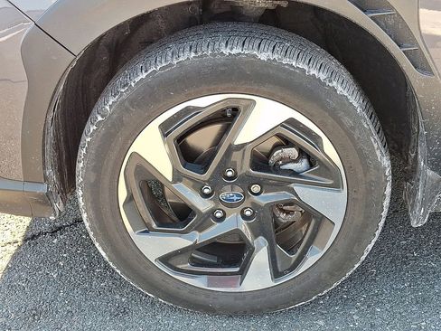 Used 2024 Subaru Crosstrek 2.5i Limited w/ Popular Package #4A image 12