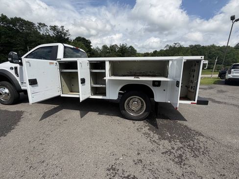 Used 2022 Ford F450 XL w/ Power Equipment Group AWD/4WD image 14