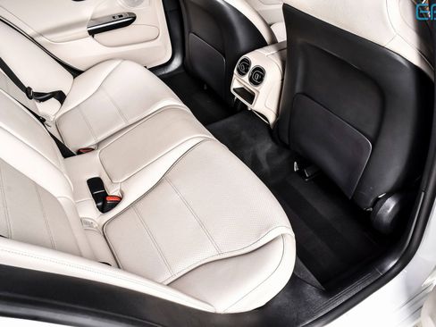 Used 2024 Mercedes-Benz C 300 C 300 image 22