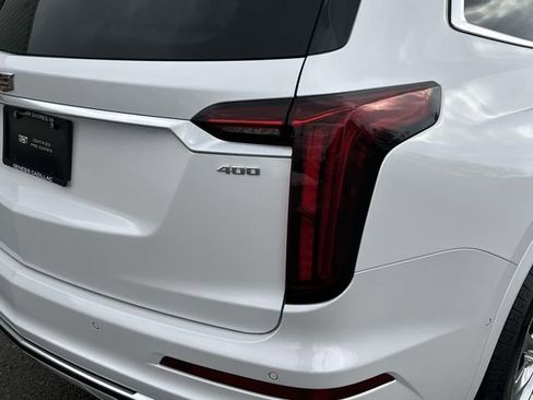 Certified 2023 Cadillac XT6 Premium Luxury w/ Technology Package image 6
